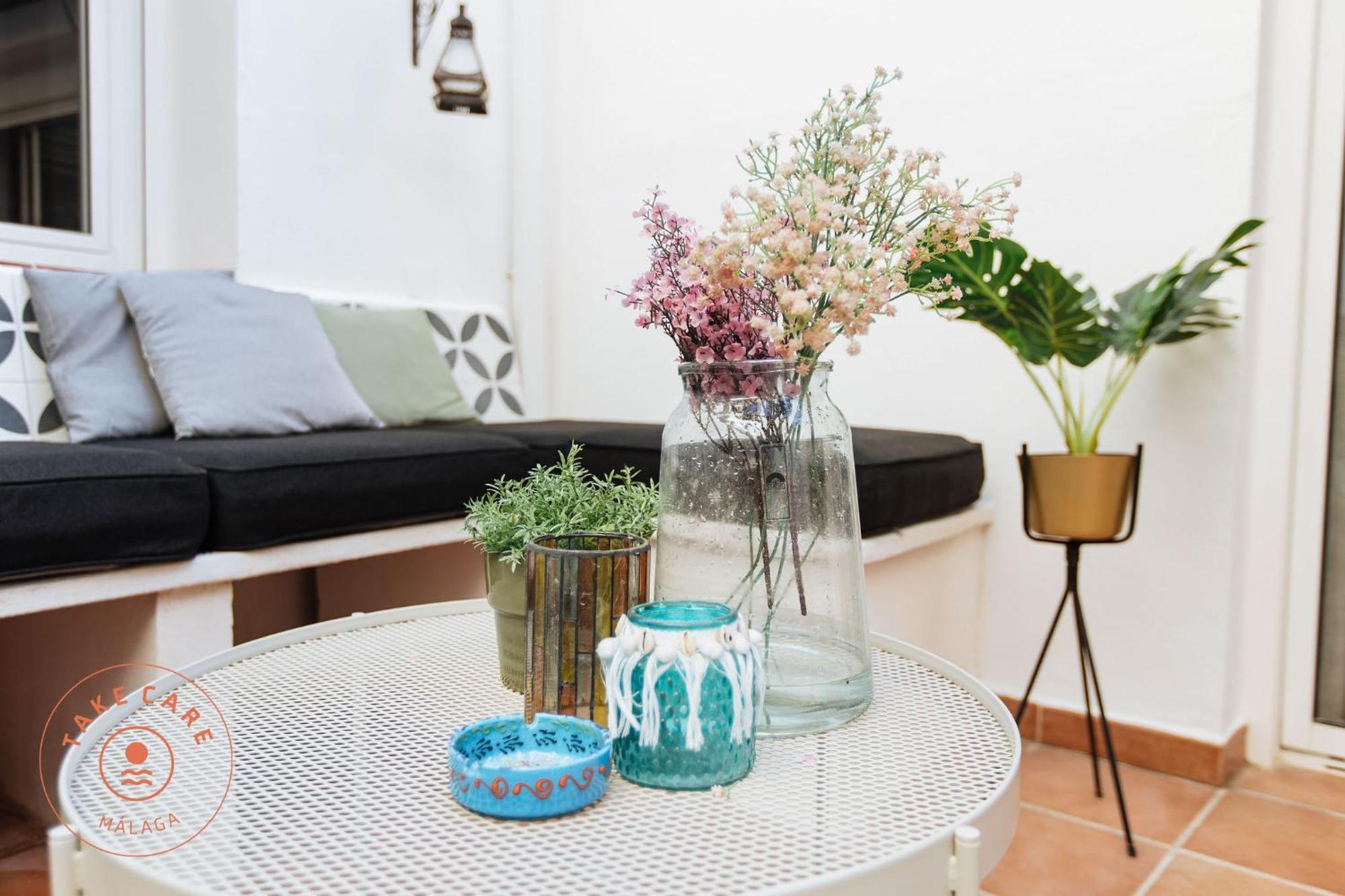 Apartment Casa Riad With Spacious Patio - Tcm Málaga Extérieur photo